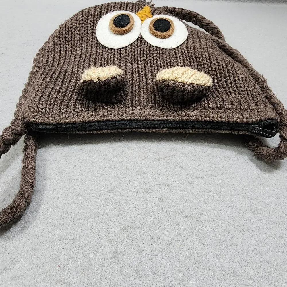 Delux knitted crochet